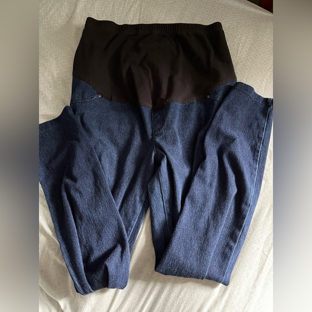 Large Maternity Jeans - Picture 3 of 4